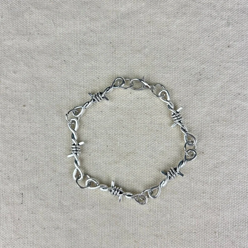 Vintage style stainless steel silver barbed wire chain bracelet grunge punk